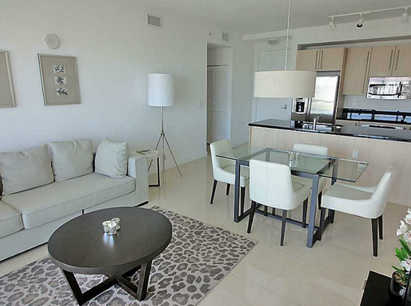 Axis Brickell North Tower Living room