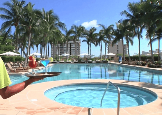 Four Seasons Brickell pool