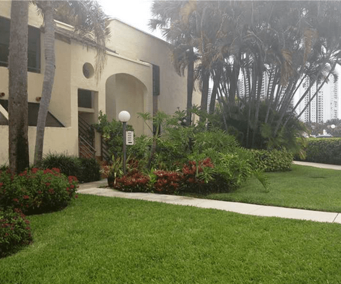 Mariner Village Garden Townhouses 34