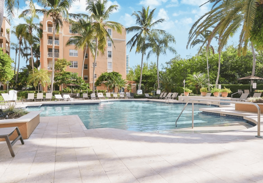 Yacht Club at Aventura Condos | Miami Condos Search